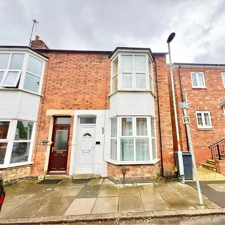 Lovely Spacious Room Near Train Station And University Dallington  Exterior photo